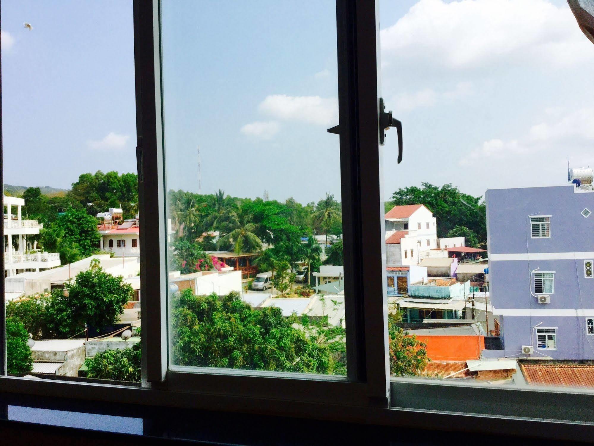 Anh Dao Hotel Phu Quoc Bagian luar foto
